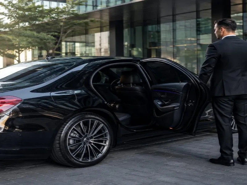 Benefits of Choosing Executive Car Hire | Crown Exec